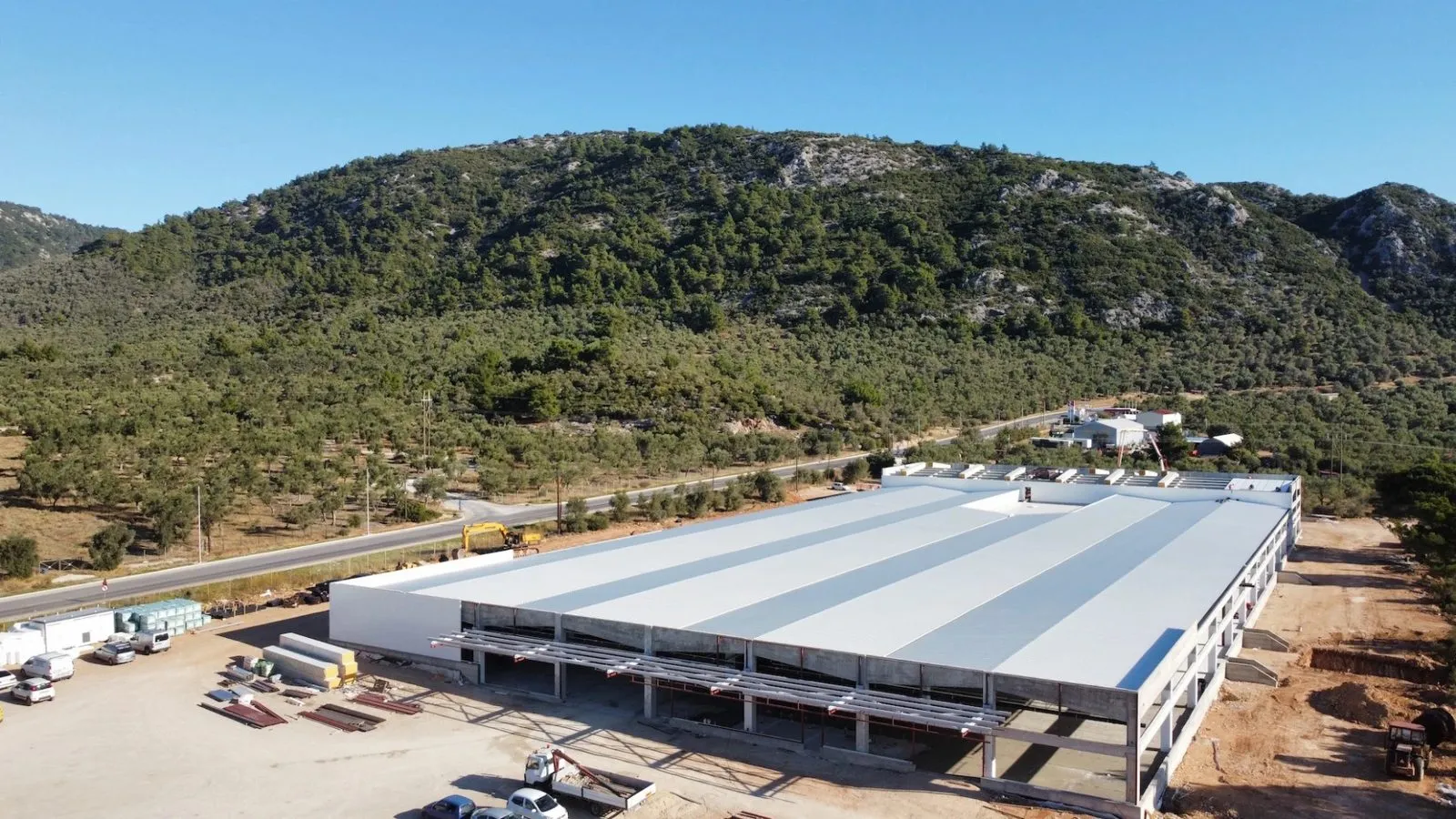 Κατάστημα Υπεραγοράς JUMBO — Λέσβος — Ολοκληρωμένο κέλυφος