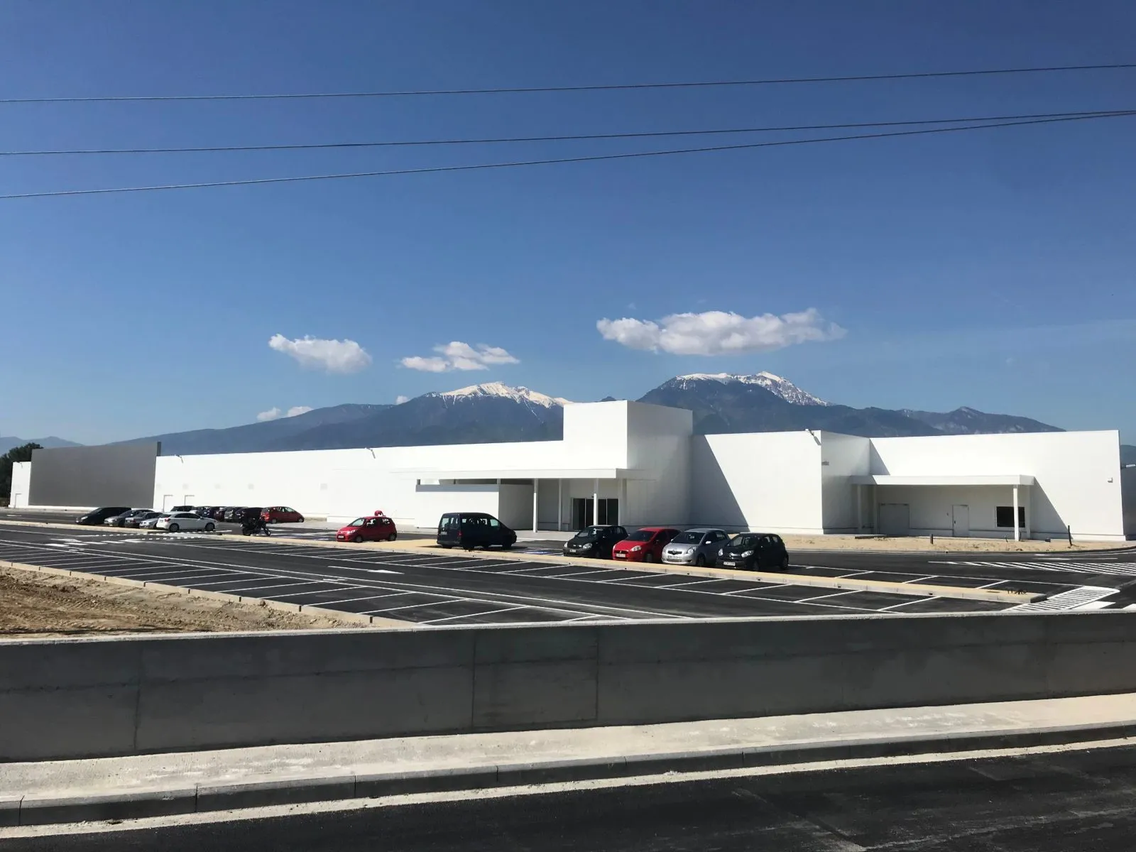 Κατάστημα Υπεραγοράς JUMBO — Κατερίνη — Εξωτερική άποψη