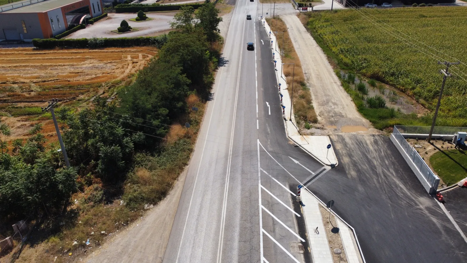 Επέκταση Κυκλοφοριακής Σύνδεσης & Κατασκευή Κόμβου — Διαγράμμιση & δίκτυο ομβρίων